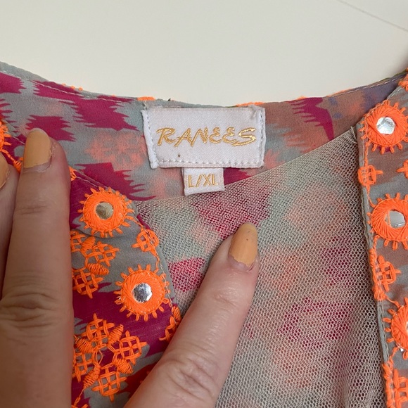 Caftan - Picture 3 of 4